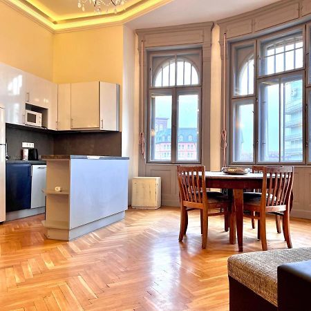 F14 Guest House By Small Home Budapest Exteriör bild